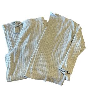 🌈4/$8🌈 Gray two piece women’s pajama set long sleeve